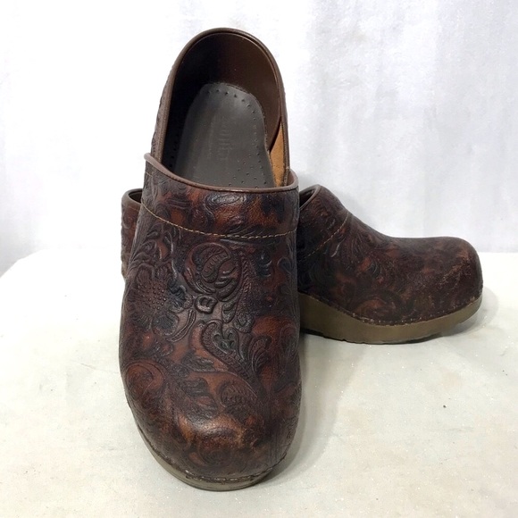 Sanita Shoes - Sanita Paisley Embossed Brown/Black Leather Clogs